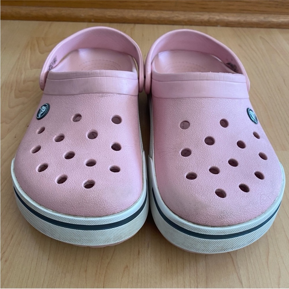 Crocs Beach Pink Sandals Unisex Crocband Pearlized Clog Pink
 M6 W8 Pink 
 28580 - Picture 4 of 9